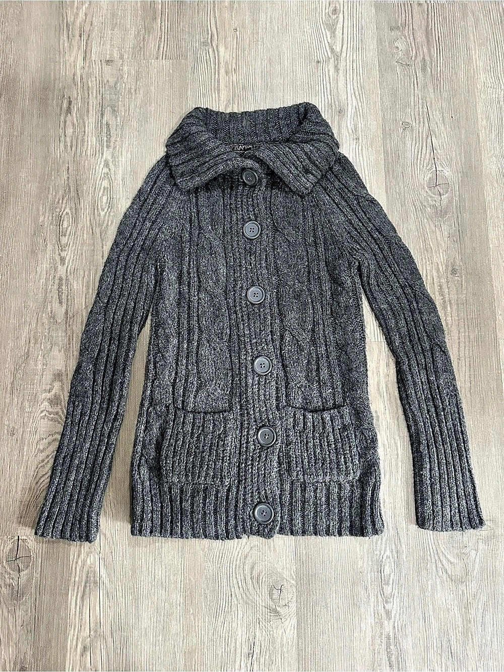 Mossimo Supply Co. Cable Knit Cardigan in Gray Size Medium